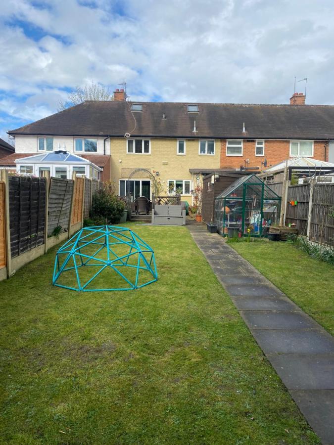 Large Home, Close To Bhx, Nec, Jlr, 4 Double Beds! Birmingham Exterior photo